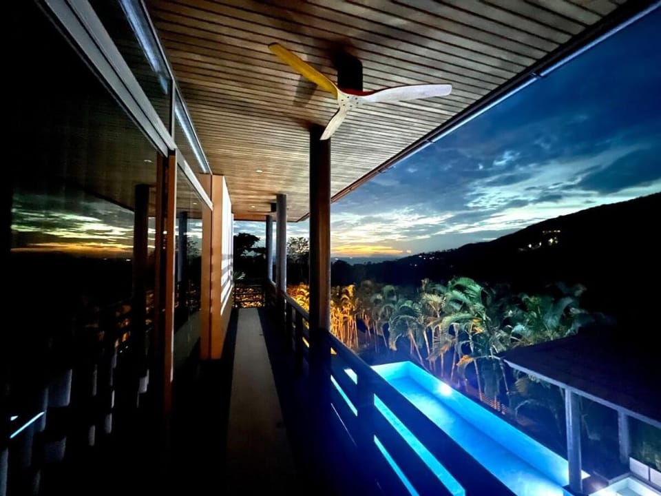 SeaView Luxury 3BR Villa with Pool, Jacuzzi, Gym Villa in Ko Samui