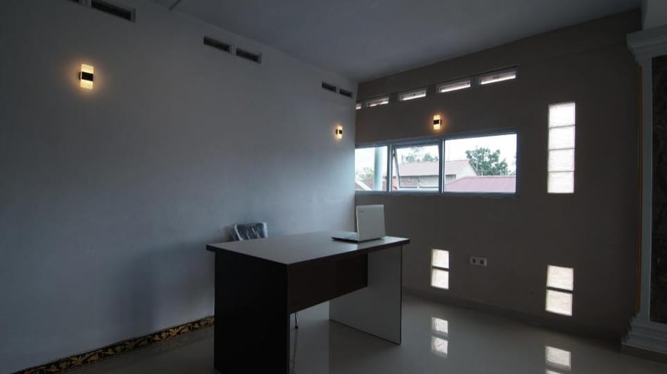 Hotel O Ananda Homestay Syariah Hotel in West Sumatra, Indonesia