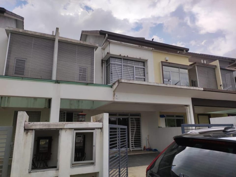 Layyin's Damai Residences Vacation rental in Selangor, Malaysia