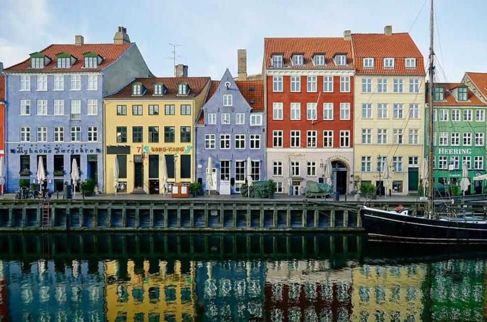 Duplex in Nyhavn w Private Balcony Apartment in Copenhagen