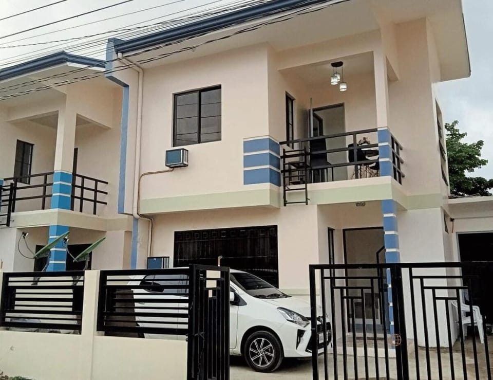 Estien's cozy apartment 2 with wifi Vacation rental in Puerto Princesa