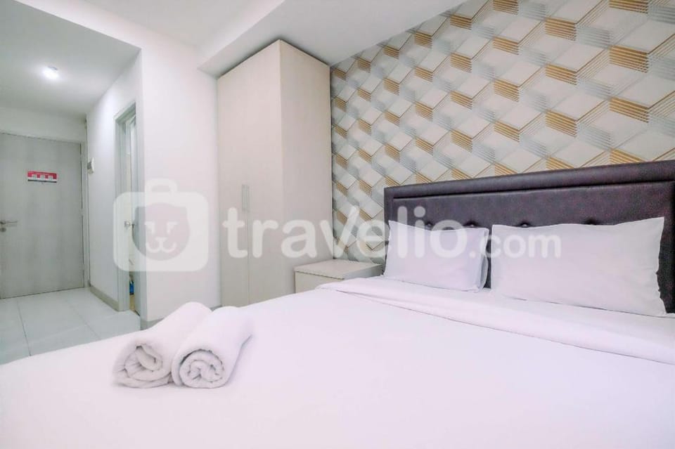 GoodDeal Studio Azalea Suites Cikarang By Travelio Apartment in West Java