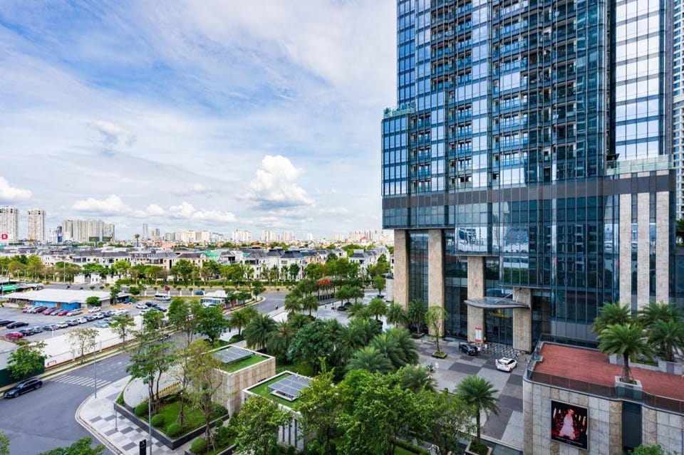 Luxury apartment in Landmark 2 building Apartment in Ho Chi Minh City