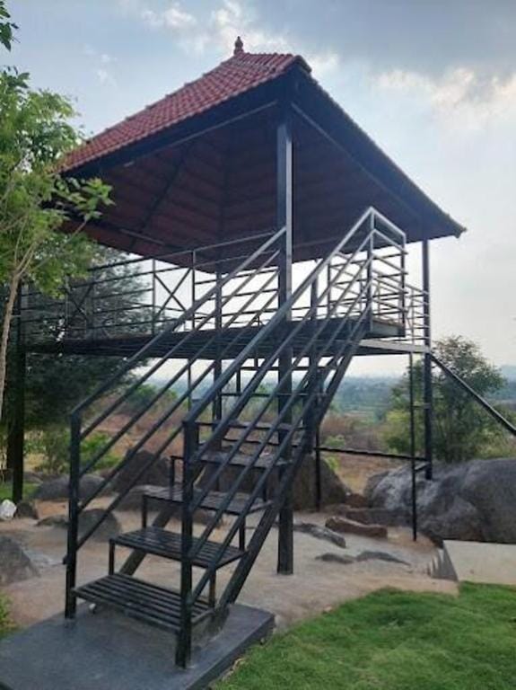 Pet friendly private pool villa near bangalore Vacation rental in Tamil Nadu