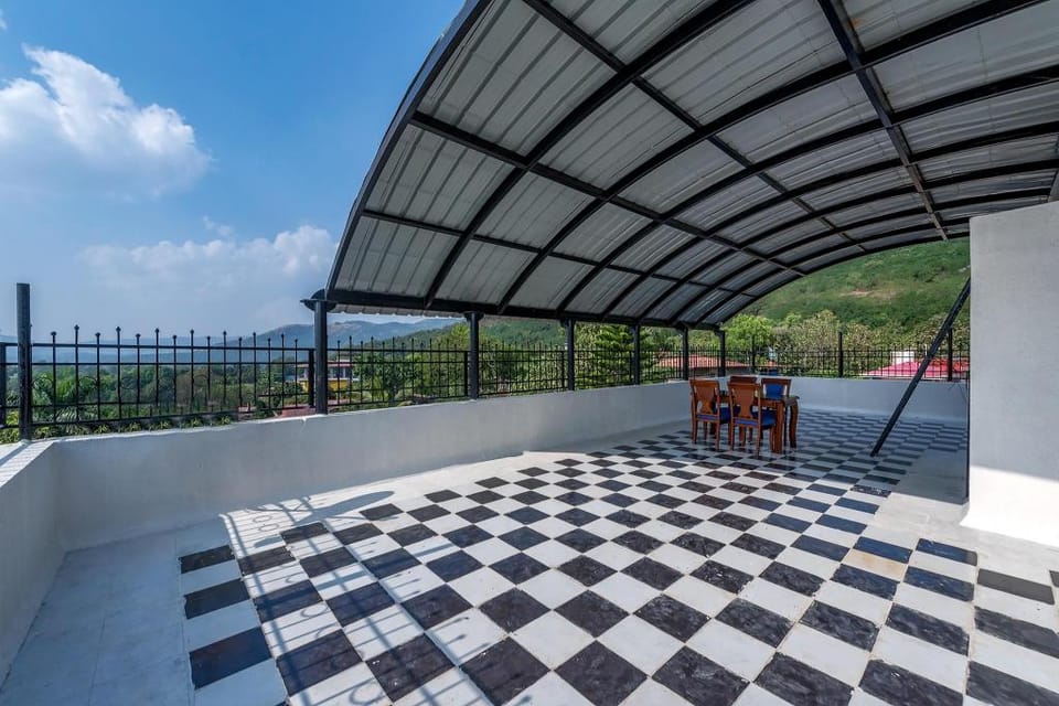 CosmicStays Venus Villa - Lake View & Private Pool Villa in Maharashtra