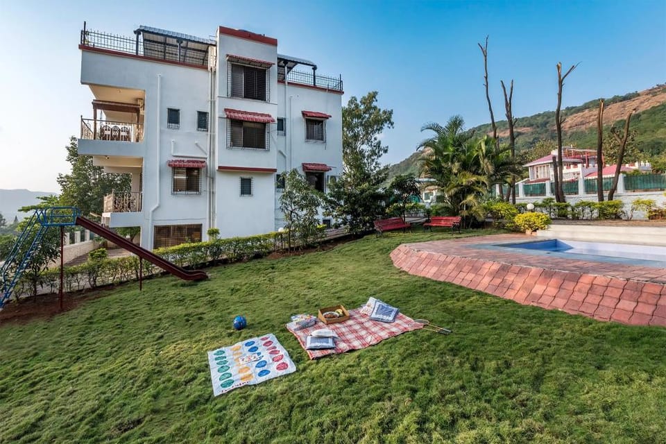 CosmicStays Venus Villa - Lake View & Private Pool Villa in Maharashtra