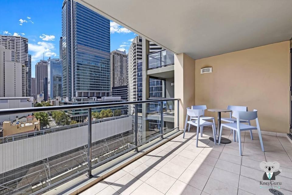 KozyGuru | Haymarket | 2B Apt at CBD Vacation rental in Surry Hills