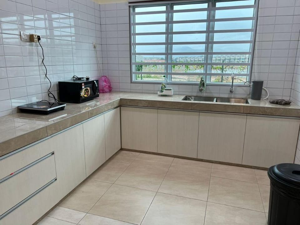 The Five Cottage@ Botani Ipoh [10pax] Vacation rental in Ipoh