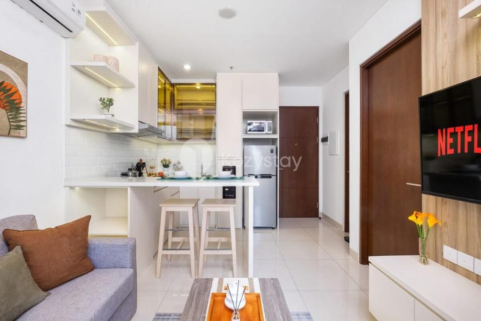 Yukari by Kozystay - Sudirman Apartment in South Jakarta City