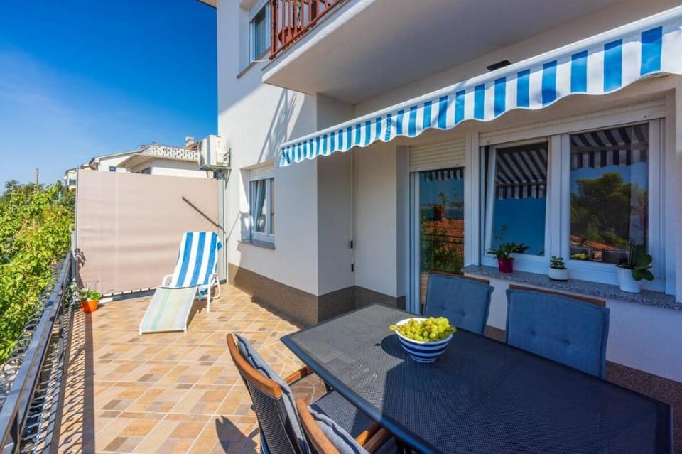 Azur 1 Apartment in Primorje-Gorski Kotar County