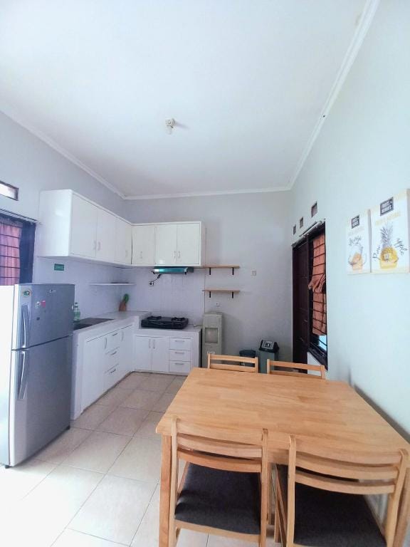 Homestay Syariah Jakal 1 by Simply Homy Vacation rental in Special Region of Yogyakarta