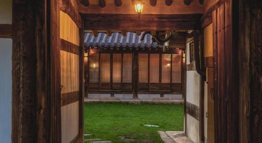 Gyeongju Stone Lantern Home Hanok Stay Bed and Breakfast in South Korea