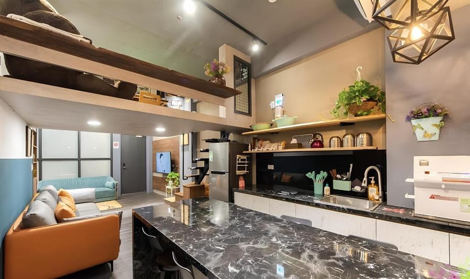 Sweet Homestay, 12-Person Warm Private Homestay Apartment in Kaohsiung