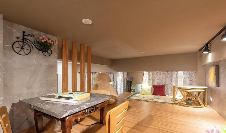 Homestay for Family Travel 10-12 Apartment in Kaohsiung