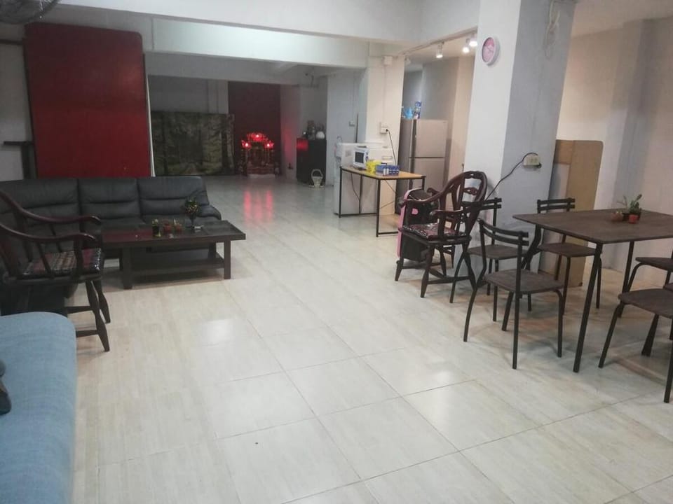 First Chinatown (MRT Hua Lamphong Station) Vacation rental in Bangkok