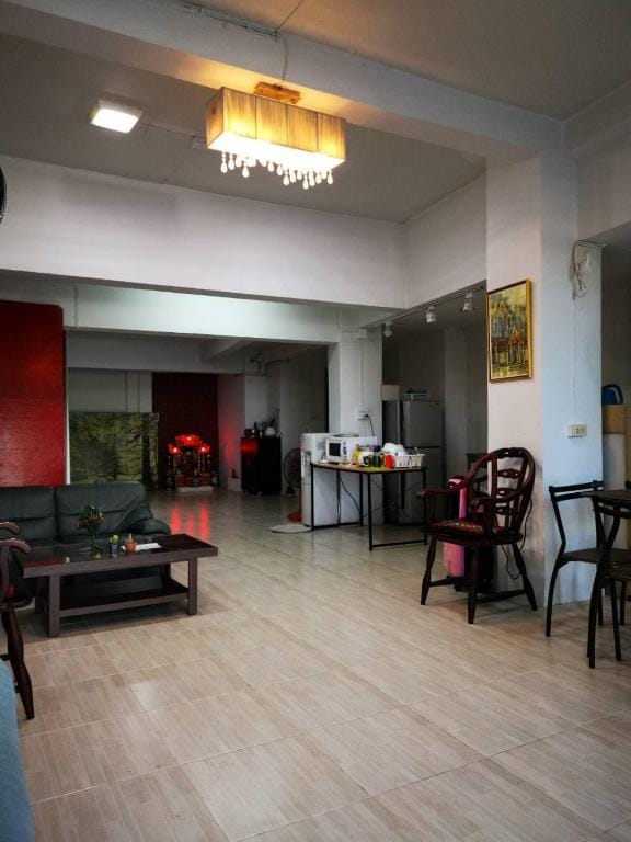 First Chinatown (MRT Hua Lamphong Station) Vacation rental in Bangkok