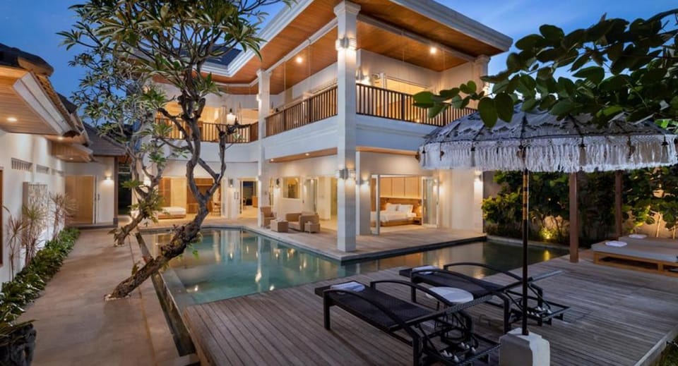 Romantic 4 BR Pool Villa #NE02 Villa in North Kuta