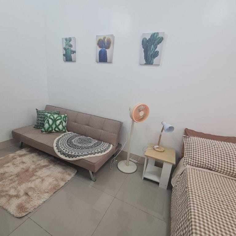 HOMELY @ Green 2 Residences SMDC DLSUMC Bed and Breakfast in Calabarzon