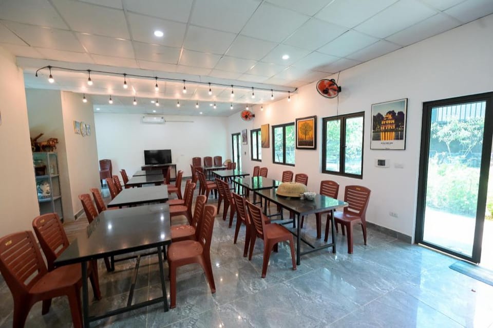 Da Tham Bungalows Vacation rental in Laos