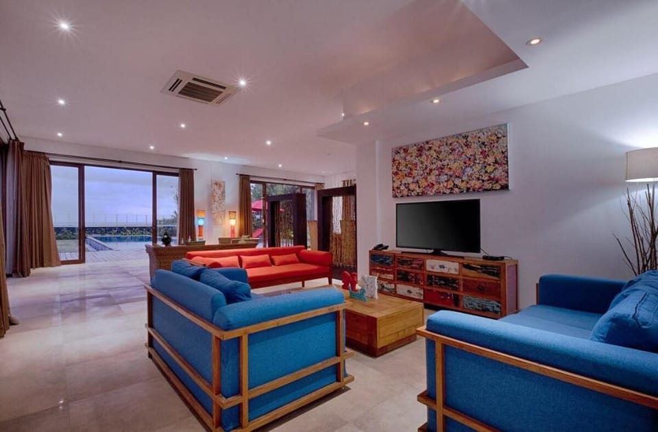 Amazing 5BR Private Pool Beachfront Villa Villa in Blahbatuh