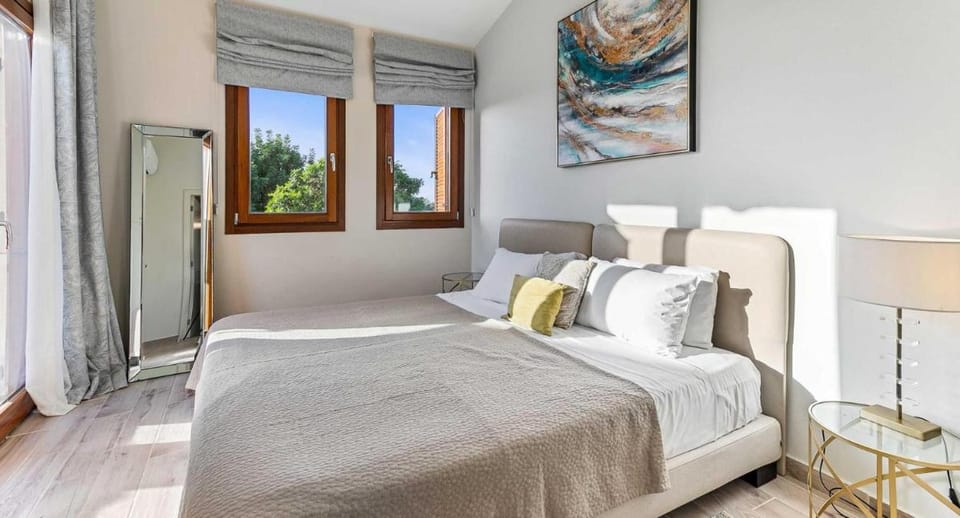 Wonderful Golf View Villa HG21 Olympus, Aphrodite Hills Villa in Kouklia