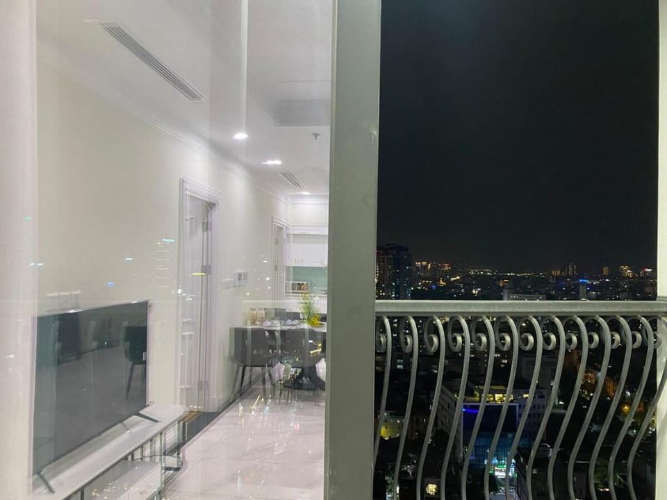 Căn Hộ Hạnh Phúc 2 Phòng Ngủ Apartment in Hanoi
