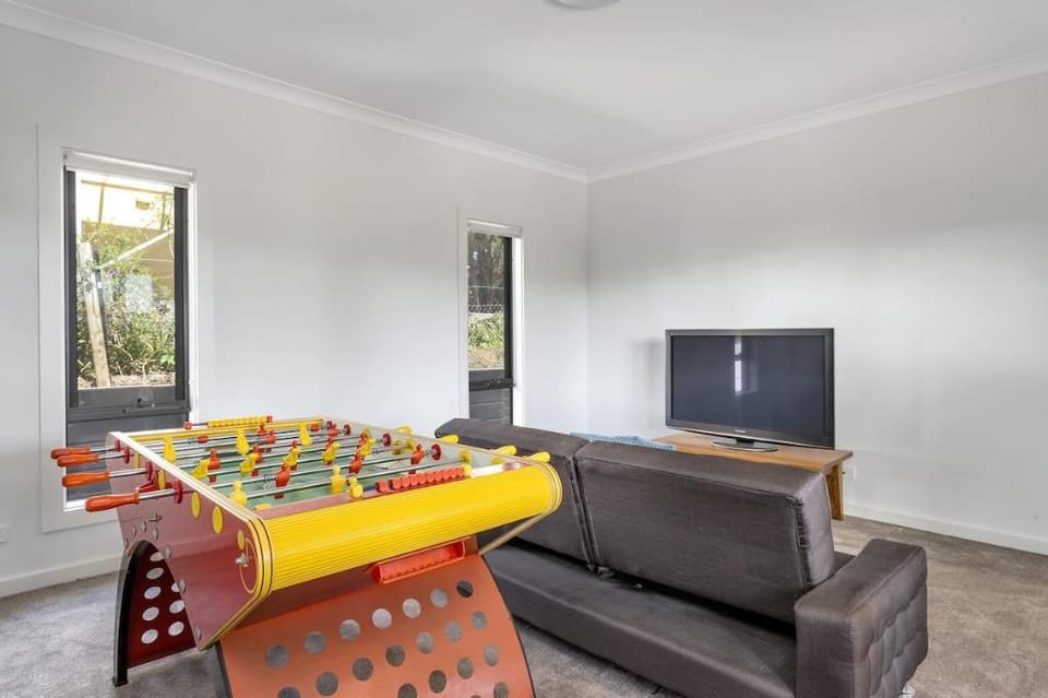 Diamond Bay Beach House newly built brilliant spot Vacation rental in Melbourne Road