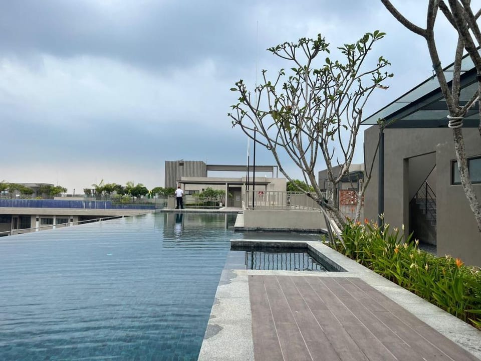 Youth City Homestay Nilai (Midnight) Apartment in Negeri Sembilan, Malaysia