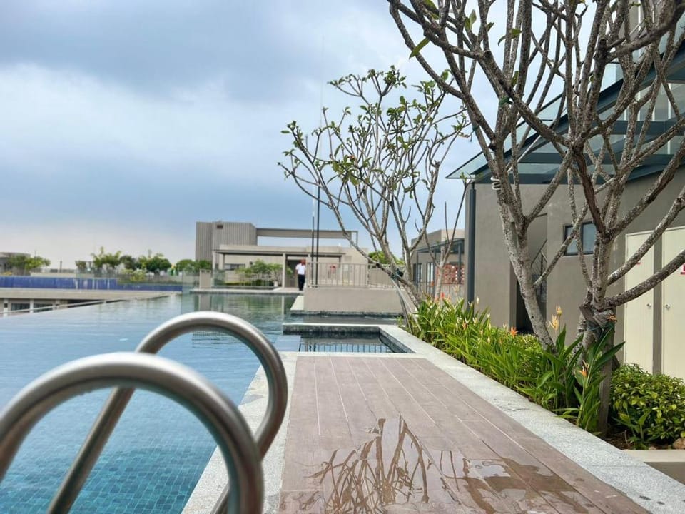 Youth City Homestay Nilai (Midnight) Apartment in Negeri Sembilan, Malaysia