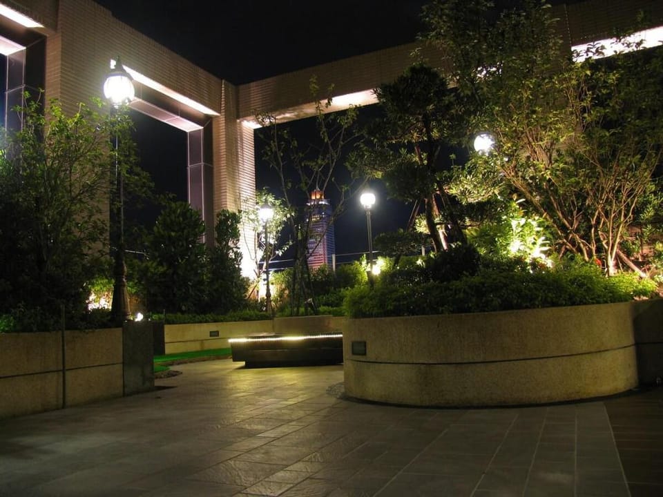 Near Taipei Main Station, can cooking, bathtub Apartment in Taipei City