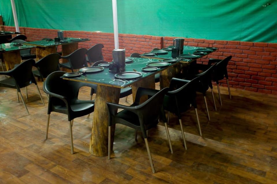 Royal Chaudhary Camp  Luxury tent in Uttarakhand