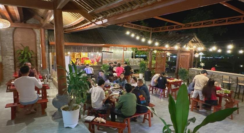 Mèo Vạc Beehive House Apartment in Vietnam