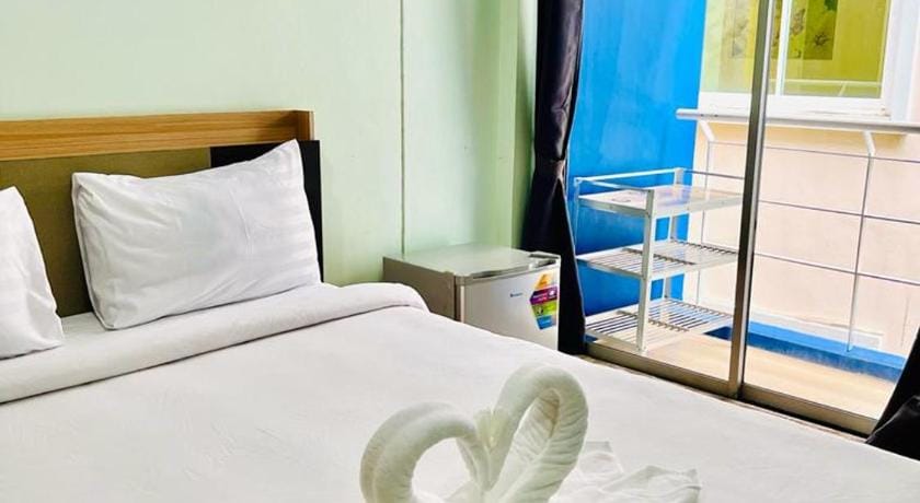 BLUE PEARL SHORE Apartment in Patong