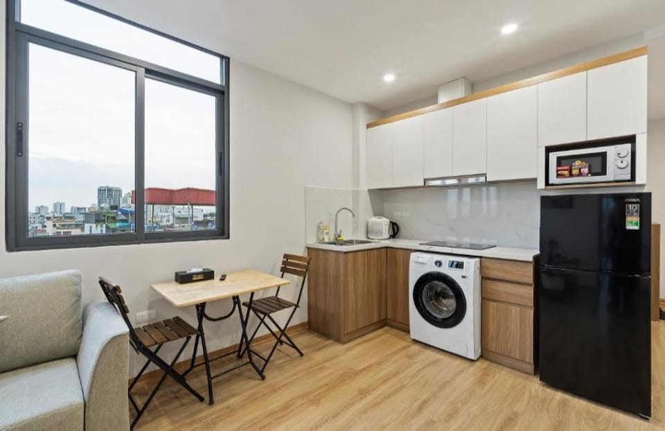 Suite Room River View Apartment in Hanoi