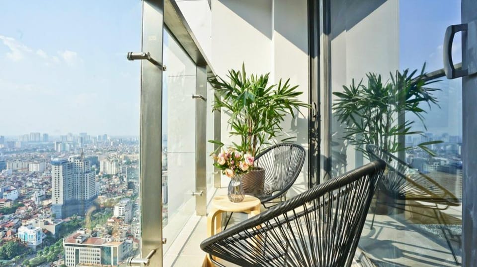 Căn hộ 4 phòng ngủ 3 phòng tắm Metropolist. Apartment in Laos