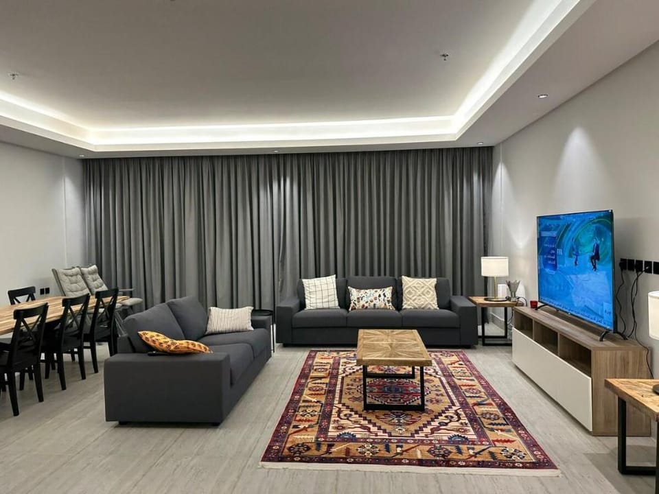 Almajdeah great luxury apt w(pool & GYM) Apartment in Riyadh