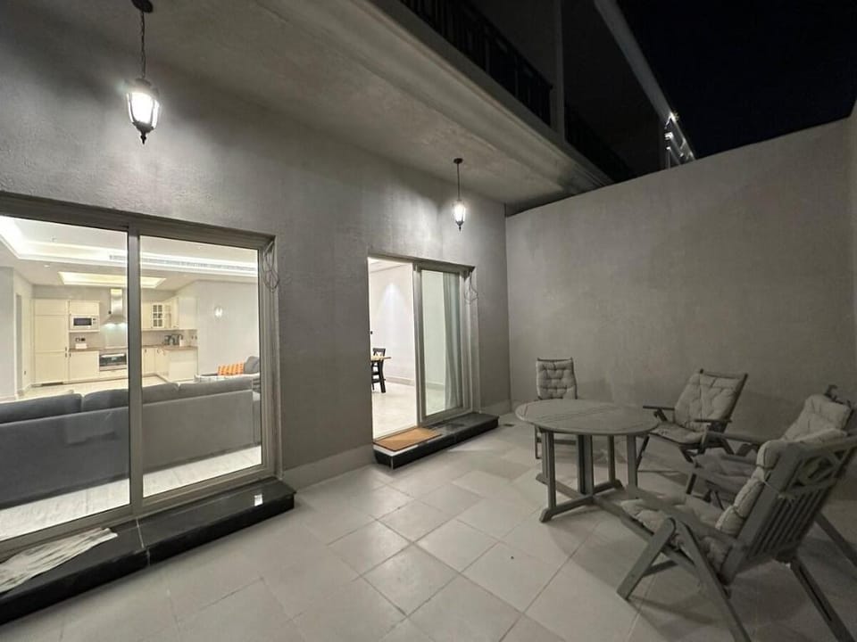 Almajdeah great luxury apt w(pool & GYM) Apartment in Riyadh