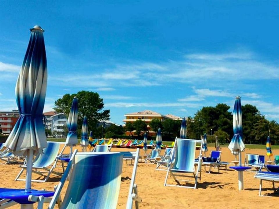 Cozy and modern accommodation beach front by Beahost Rentals Apartment in Bibione