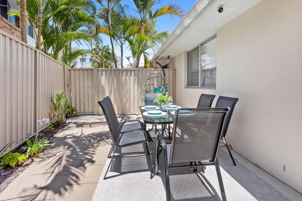 Villa in Miami - Moments from the Beach! Villa in Gold Coast