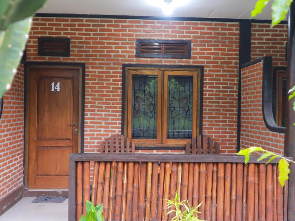 Green orry inn Cafe & Cottages  Vacation rental in West Nusa Tenggara, Indonesia