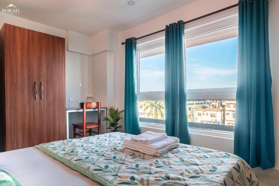 The Grand Barak Suite - 3BHK Apartment in India