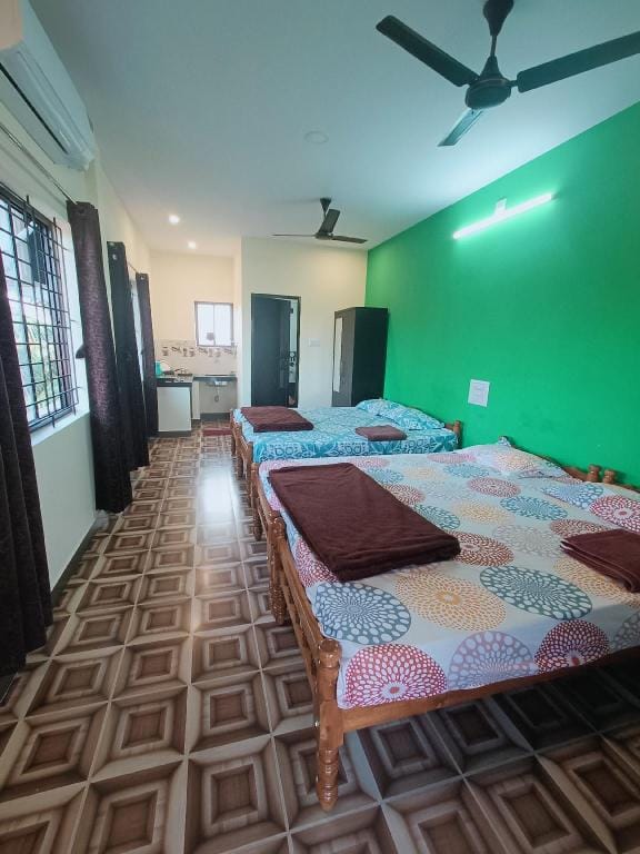 Maanyatha Spacious Studio Room Apartment in Karnataka