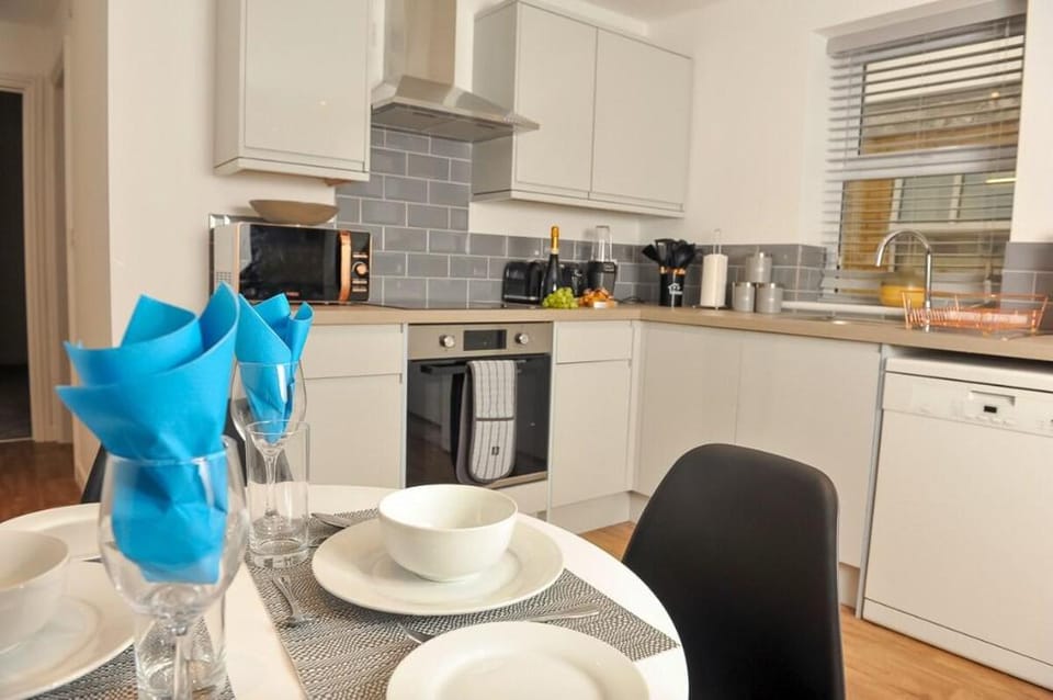 Queens Terrace by Select SA Apt 50-2 Vacation rental in Reading