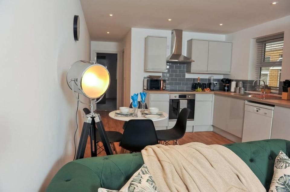 Queens Terrace by Select SA Apt 50-2 Vacation rental in Reading