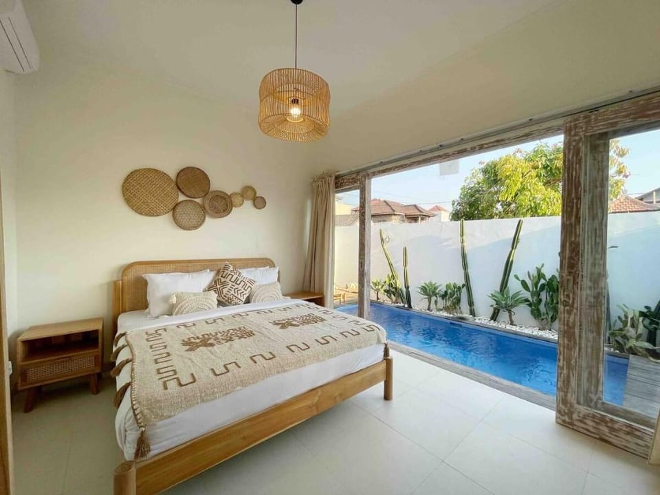 Hidden Gem 2BR Villa Kayoo Canggu Vacation rental in North Kuta