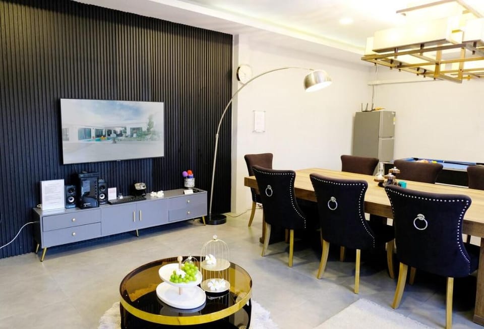 Natree Pool Villa Pattaya (6 Bedrooms) Villa in Pattaya City