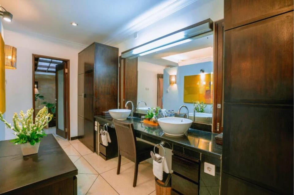 Peaceful 2 BR SPR Private Pool #ZN22 Villa in Kuta