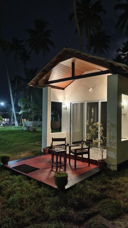 Thodiyil  beach view Sunset Cabana varkala Villa in Kerala
