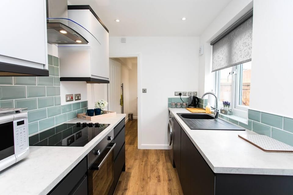 Spacious Cottage Nr Hospital *Free Parking WIFI* Vacation rental in Sunderland