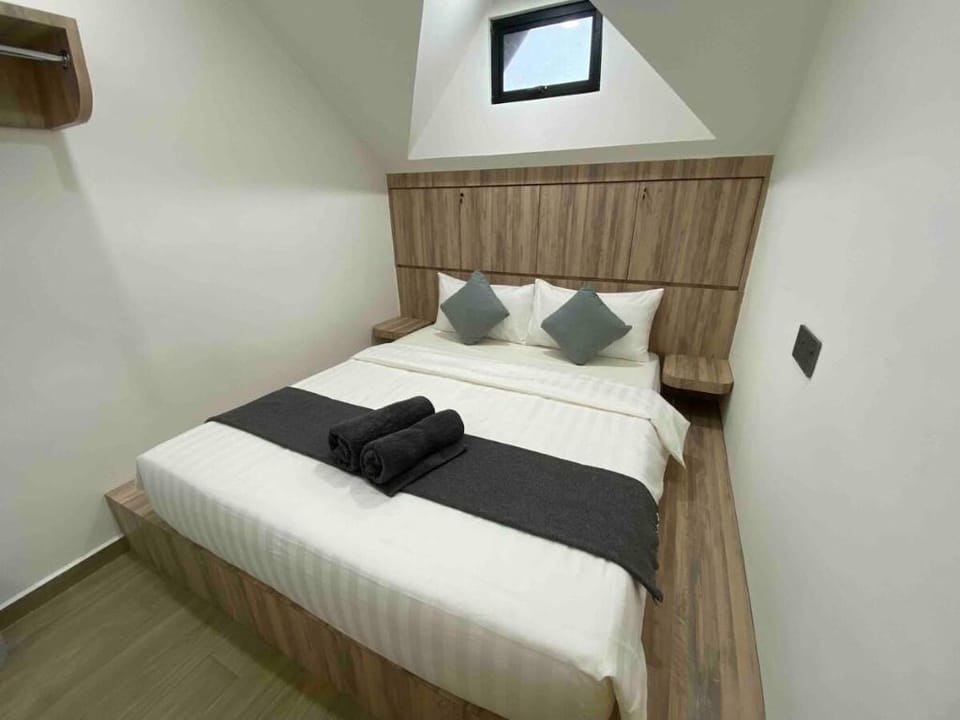 TS Cozy GuestHouse/3BR 6pax 餐厅免税店1分钟步行 Vacation rental in Kedah
